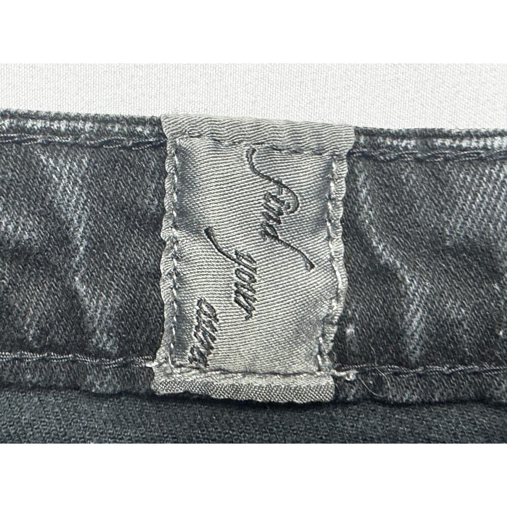 Aura by Wrangler Women's Short Rise Straight Leg Black Jean -Size 10P (32x28.5)* - Picture 5 of 6